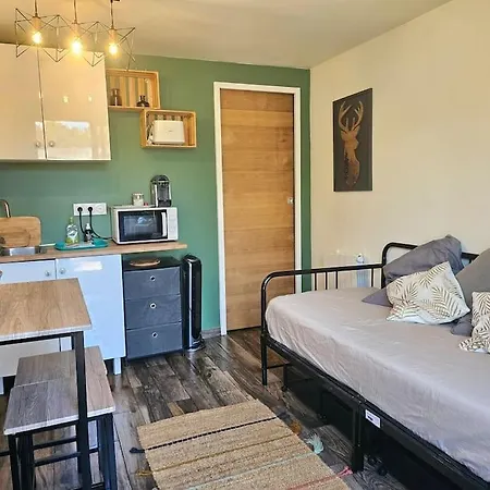 Appartement Joli Independant A 20 Min De Paris *